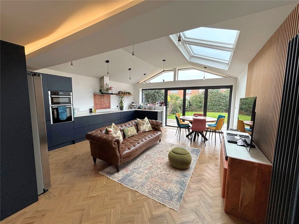 Property photo 2 of 23 Picture No. 02