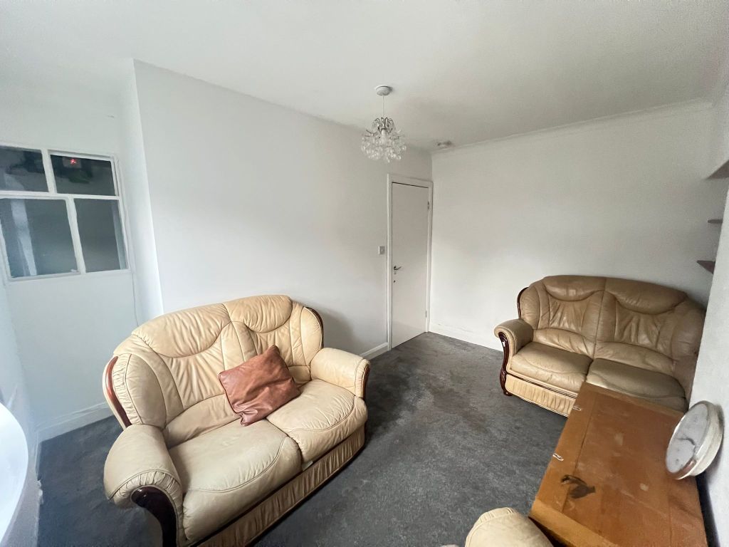 Property photo 3 of 15 Img_5536