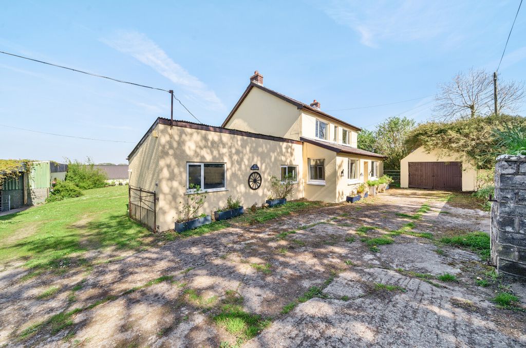 Property photo 1 of 26