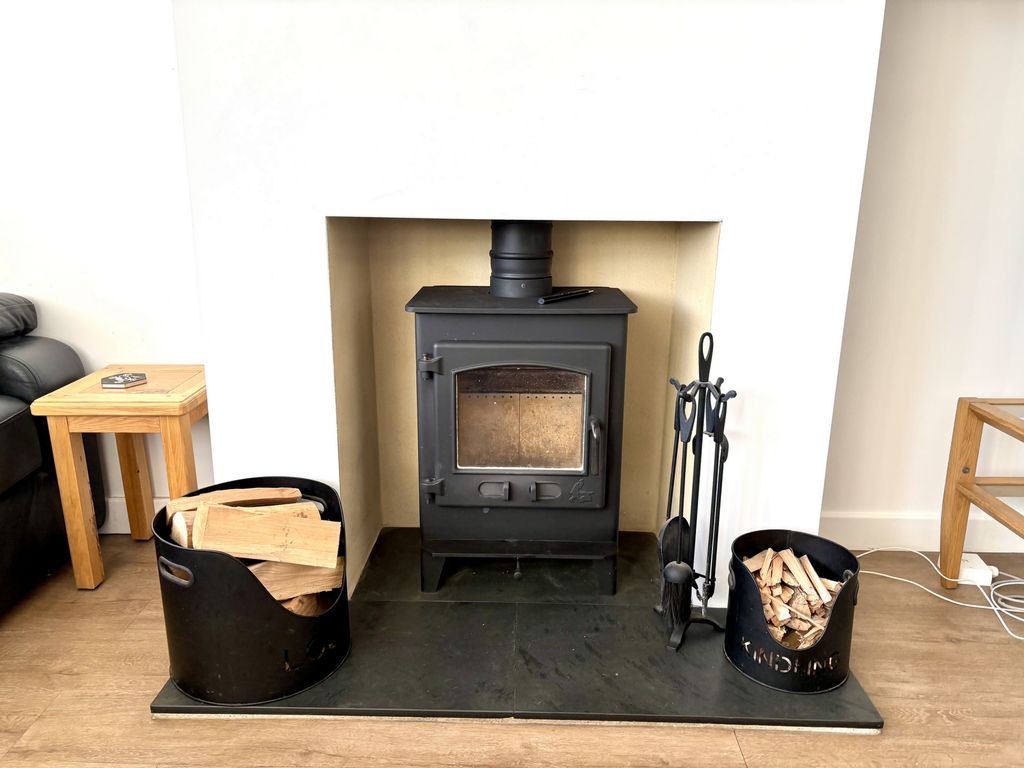 Property photo 3 of 16 Photo 12