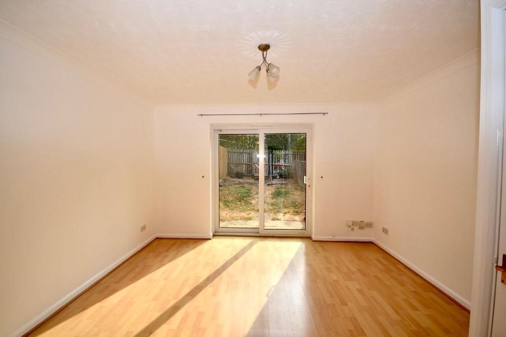Property photo 2 of 9 Living Room