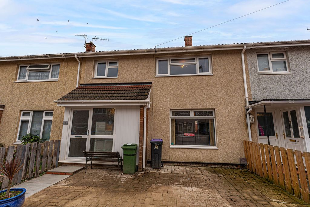 Property photo 1 of 24