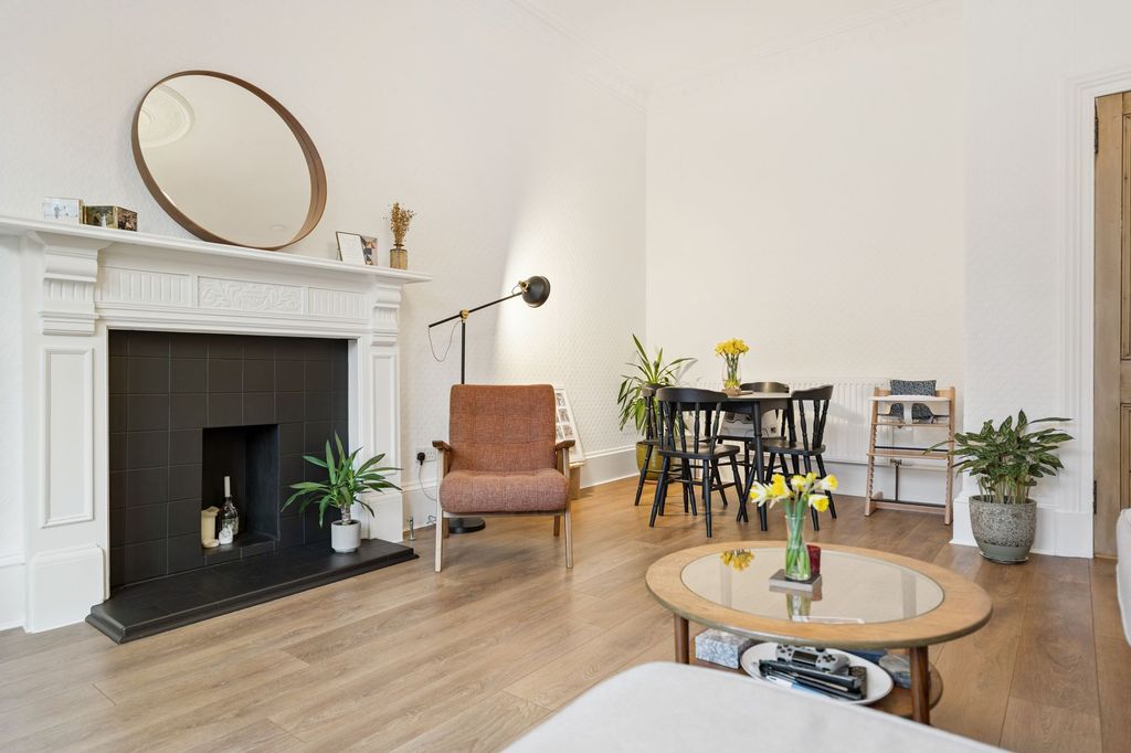 Property photo 3 of 22