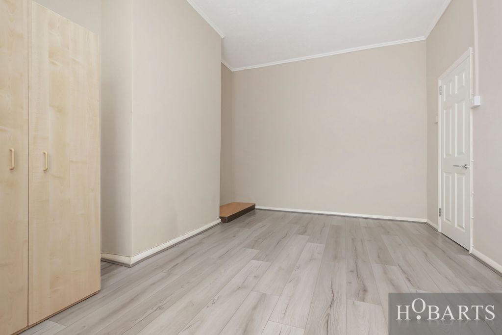 Property photo 3 of 13 Gallery