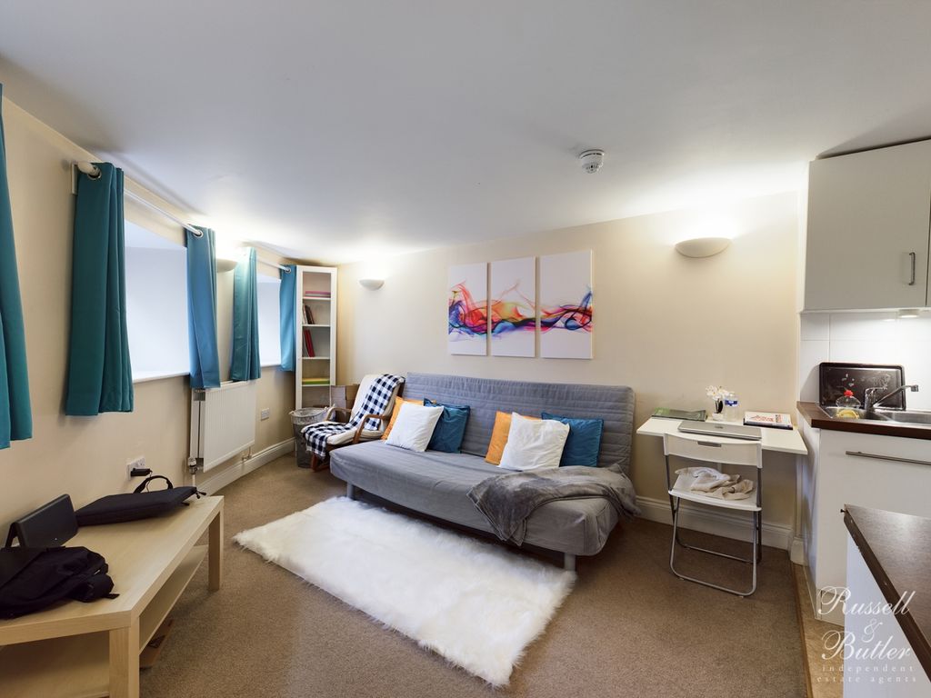 Property photo 2 of 5 Cam00829P1-Pr0057-Still01