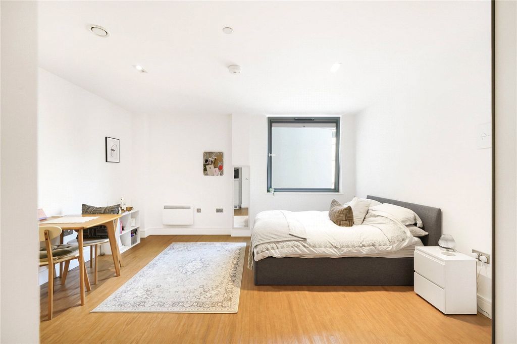 Property photo 2 of 15 Picture No. 07