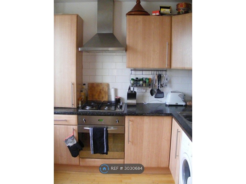 Property photo 3 of 11