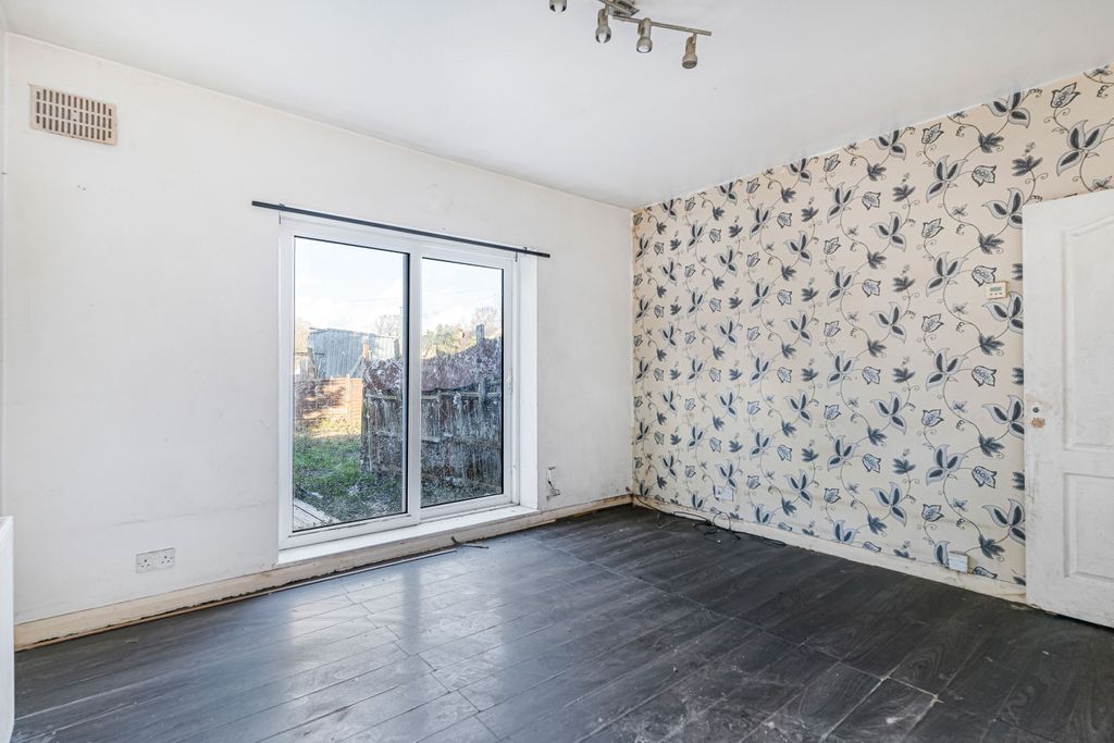 Property photo 2 of 16 5_71957