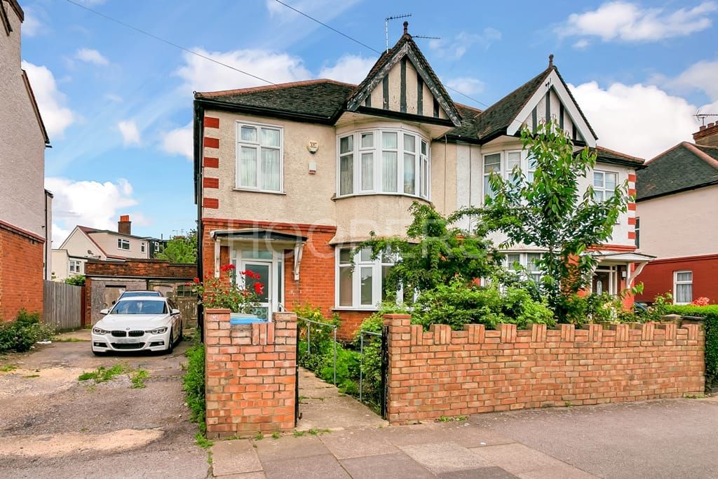Property photo 1 of 13