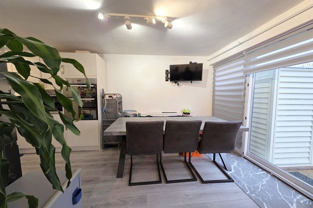 Property photo 2 of 11 Other