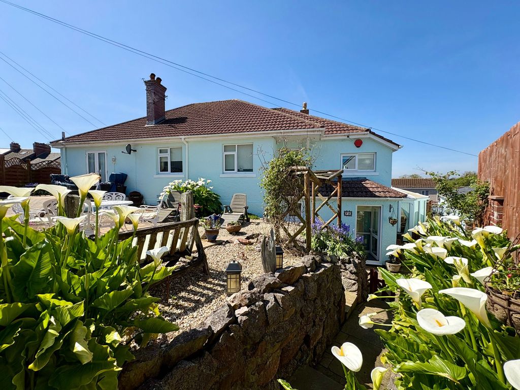 Property photo 1 of 49