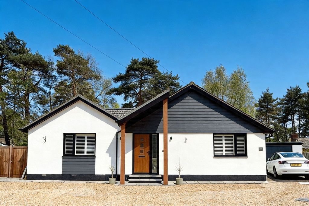 Property photo 2 of 31 Gallery