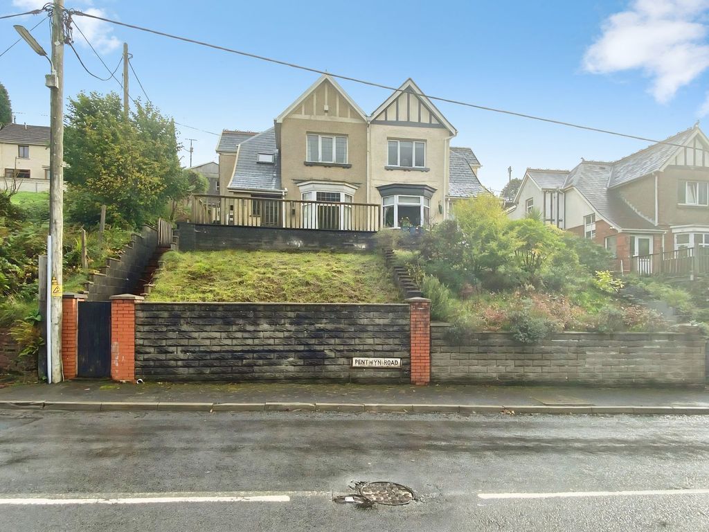 Property photo 1 of 6