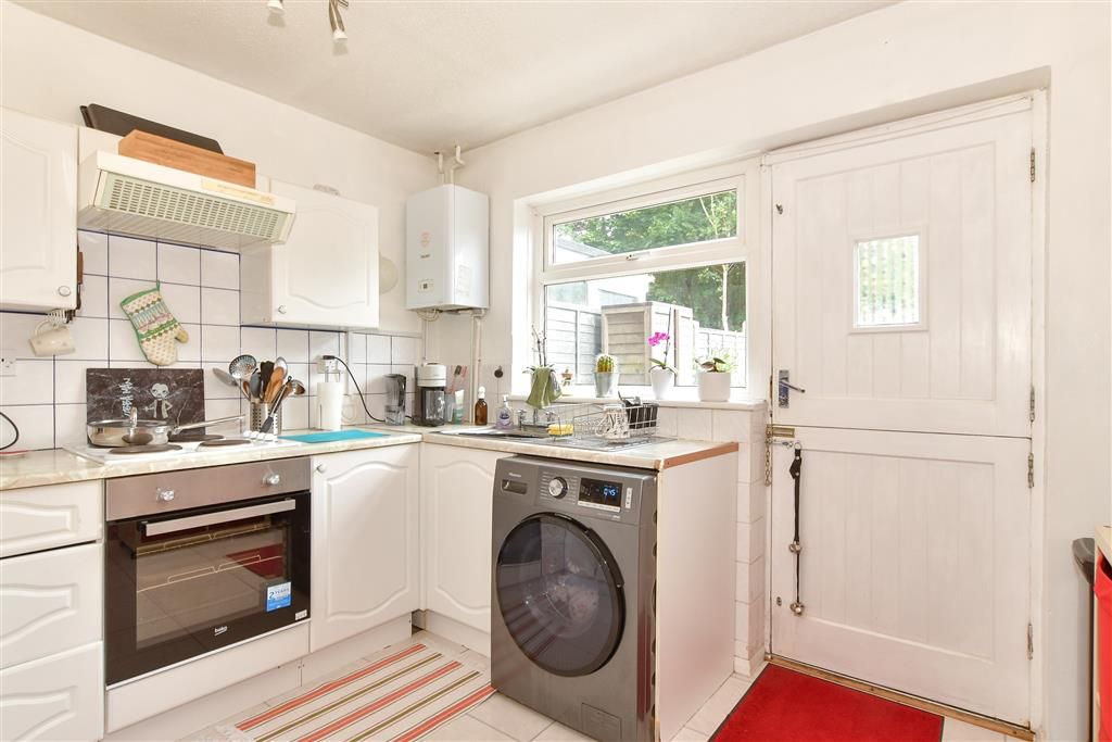 Property photo 3 of 13 Kitchen/Breakfast Room