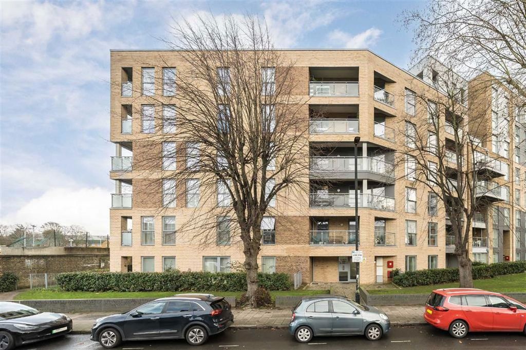 Property photo 3 of 10