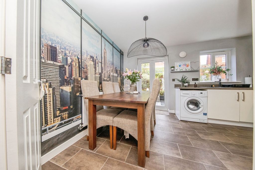 Property photo 1 of 26 Photo