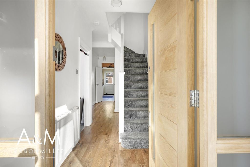 Property photo 3 of 29 4D4A1337.Jpg