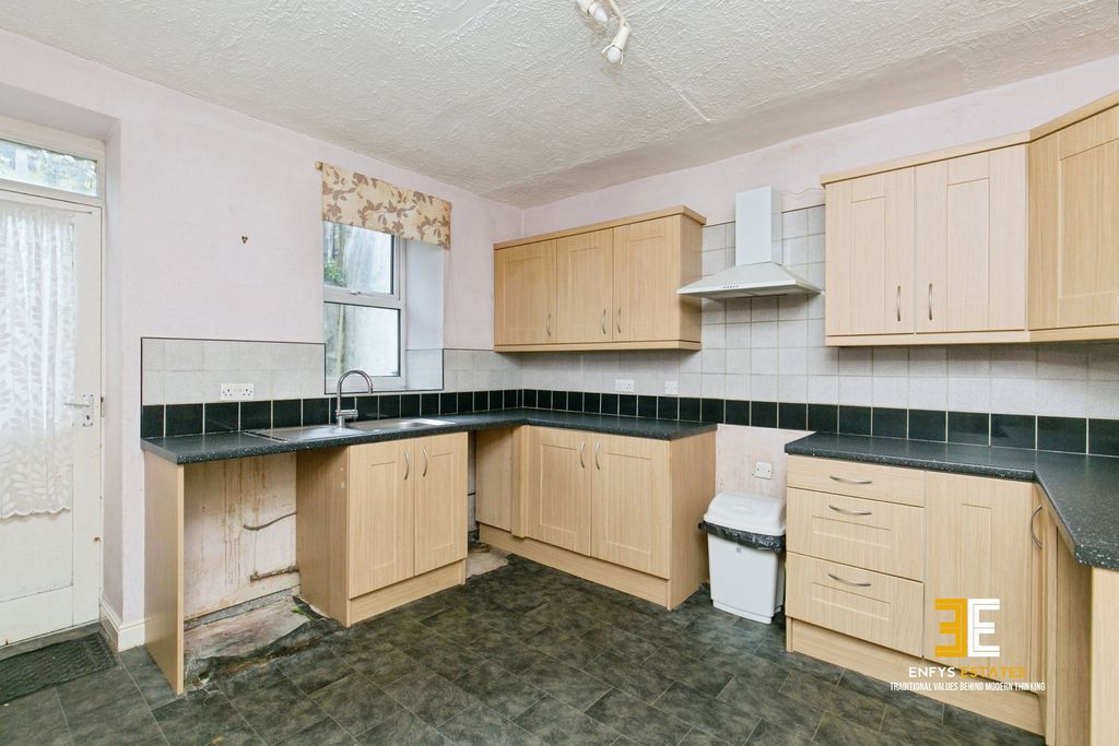 Additional image 9 of 4 bed semi-detached house for saleHigh Street, Penmaenmawr LL34