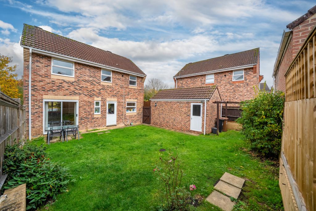 Property photo 2 of 22