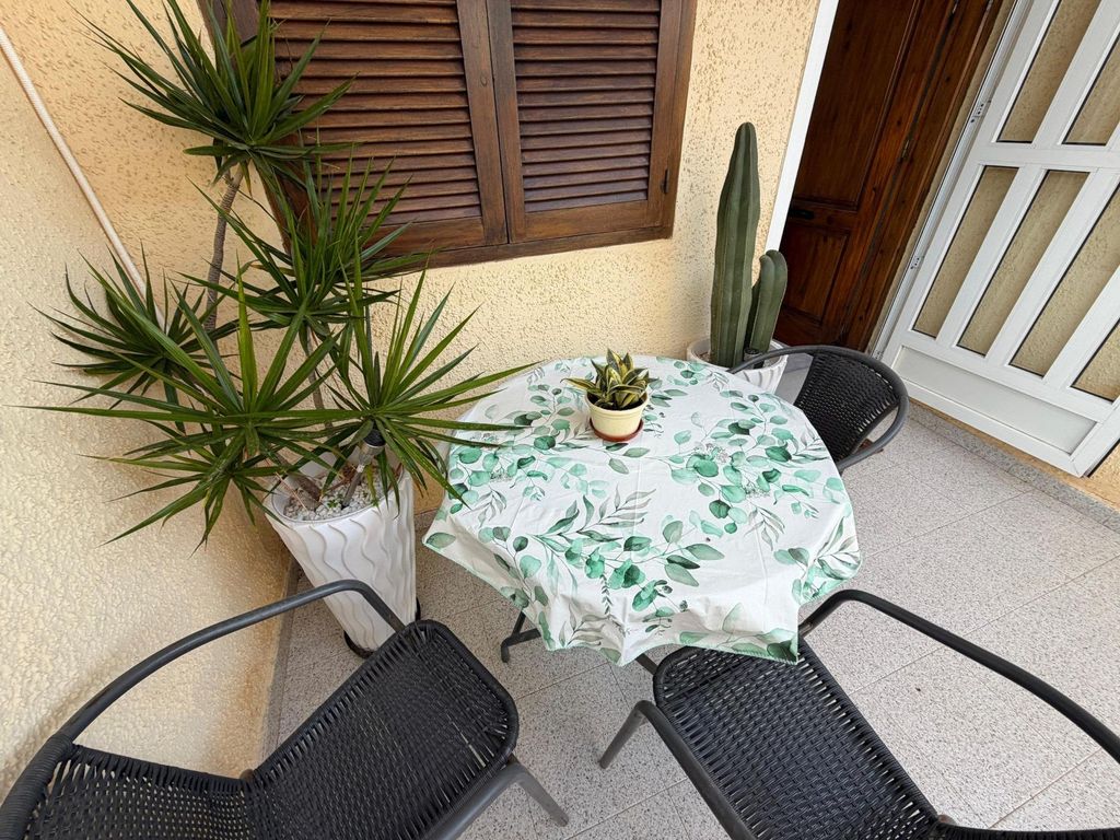 Property photo 1 of 41