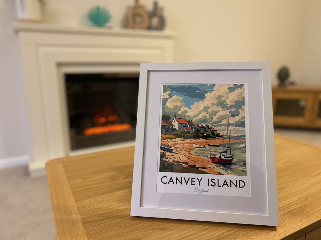 Property photo 3 of 9 Lounge