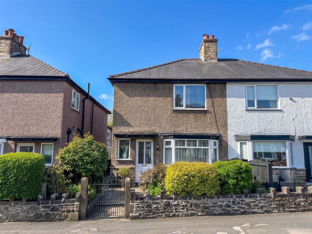 Property photo 1 of 17 Lightwood Rd - Front.Jpg