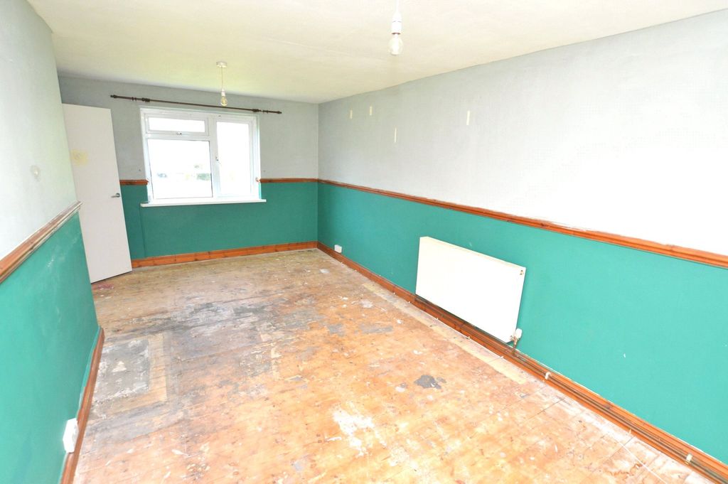 Property photo 2 of 7 Lounge/Diner