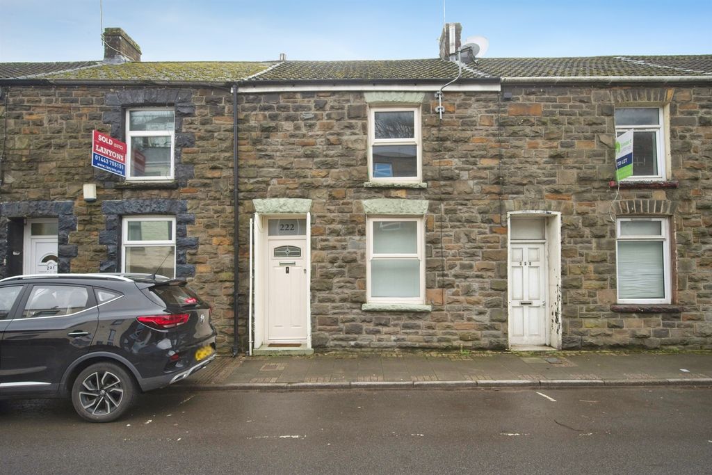 Property photo 1 of 15