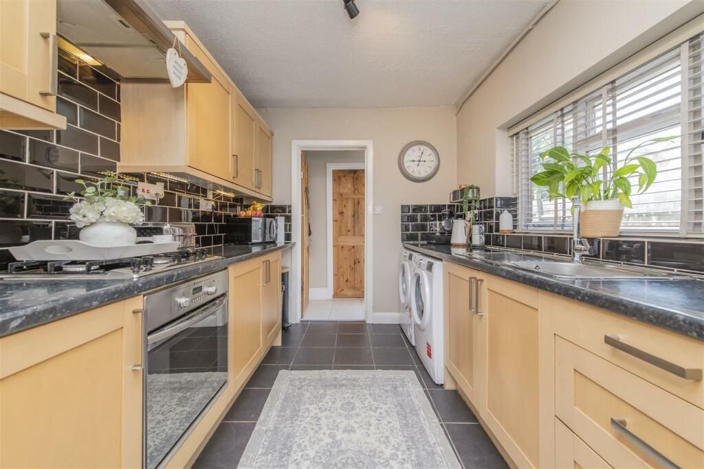 Property photo 3 of 15 O_1Id2Vrm1K1Nmu2Be15F3Aee1S0Ga.Jpg