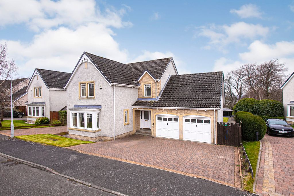 Property photo 1 of 46 Primary Property Image