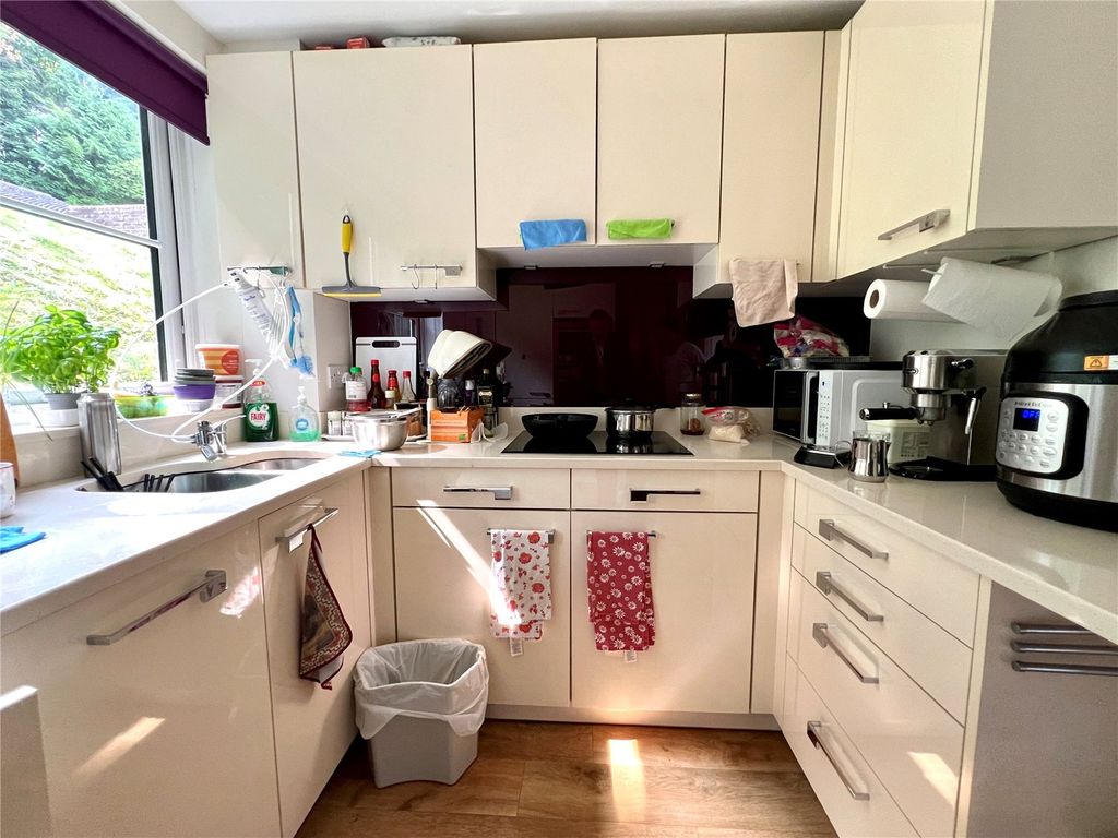 Property photo 3 of 13 Kitchen