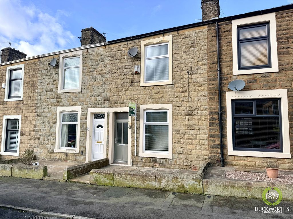 Property photo 1 of 23