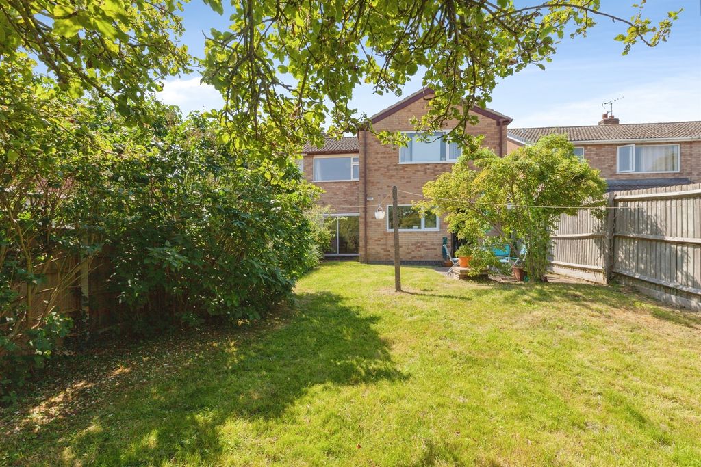 Property photo 1 of 20