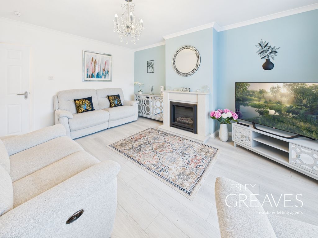 Property photo 2 of 15 Living Room