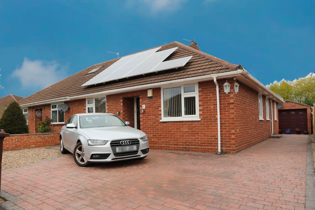 Property photo 1 of 26