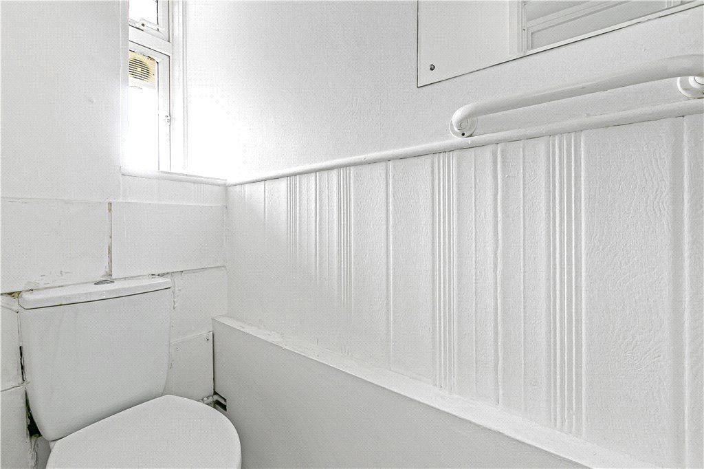 Property photo 3 of 5 WC