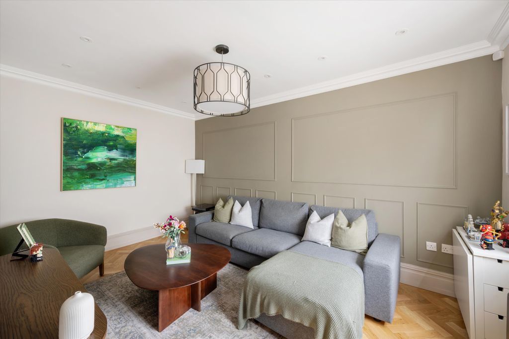 Property photo 3 of 14 Image