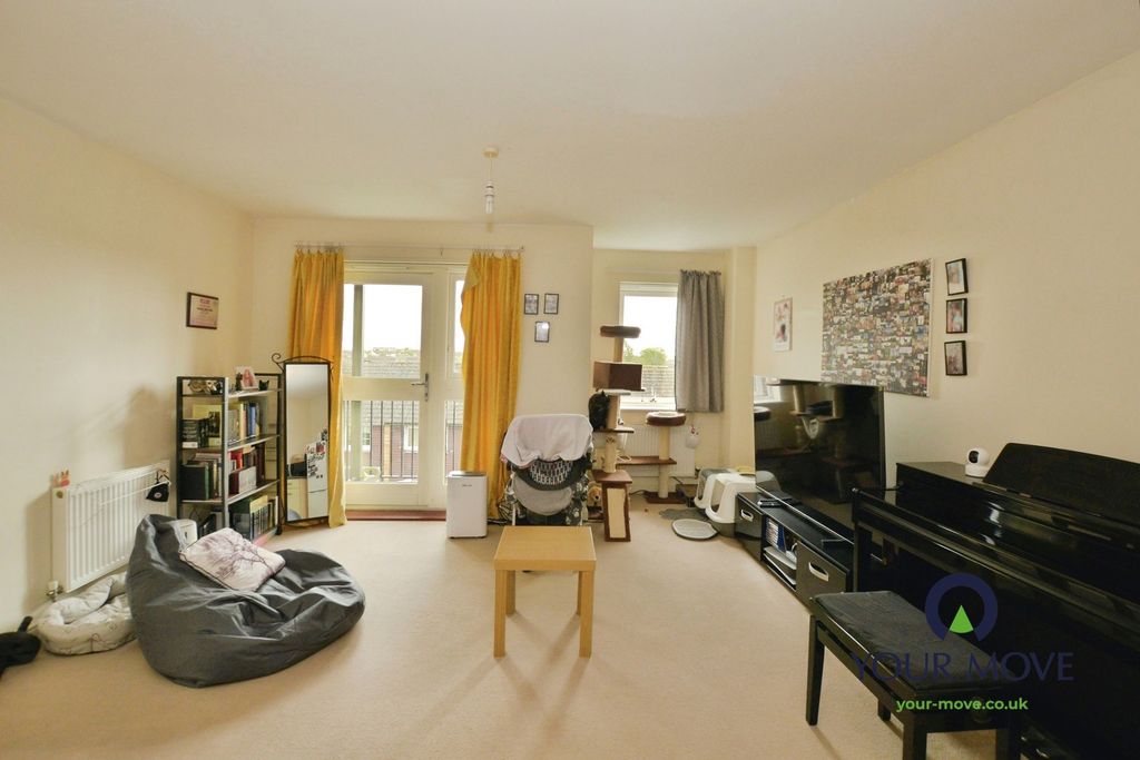 Property photo 3 of 10 Lounge/Diner