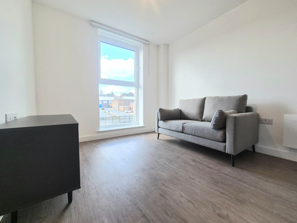 Property photo 2 of 11
