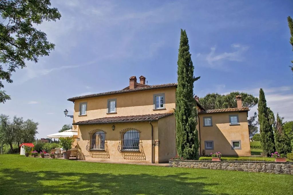 Property photo 3 of 19