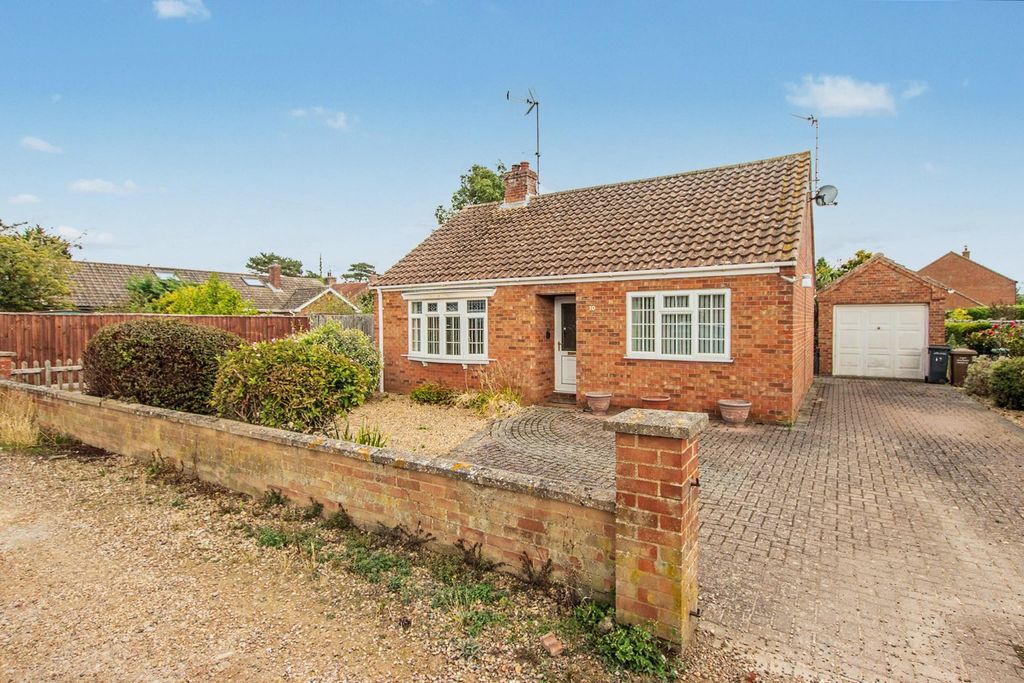 Property photo 1 of 17 4974781