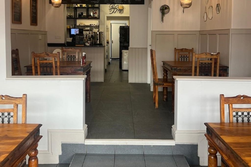 Property photo 2 of 7