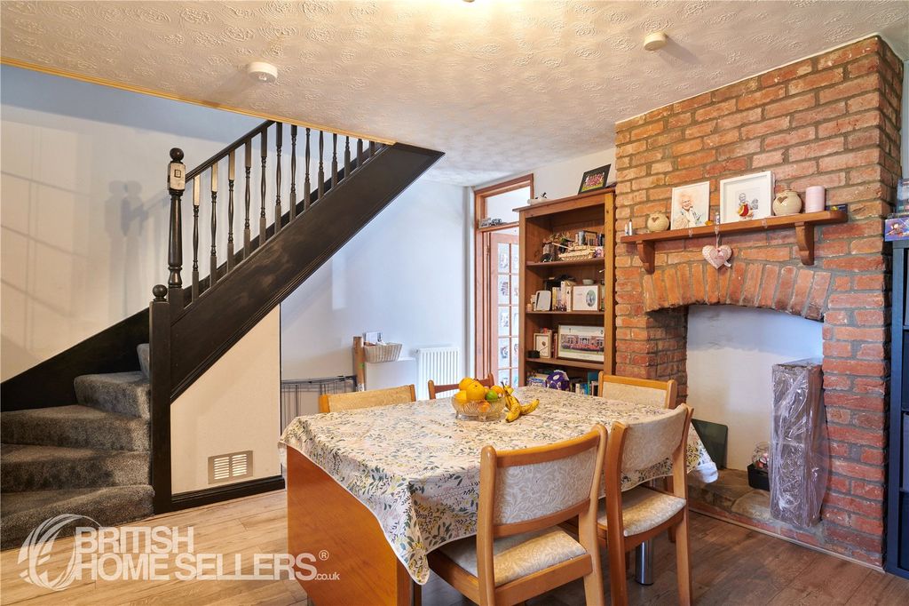 Property photo 2 of 13 Picture No. 09