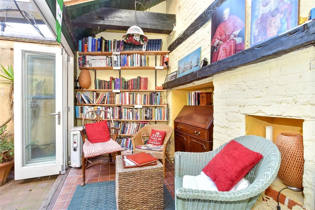 Property photo 1 of 11 Internal Lifestyle Photograph