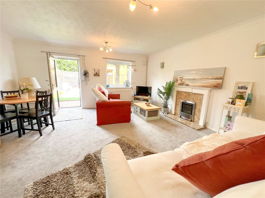 Property photo 2 of 9 Picture No. 29