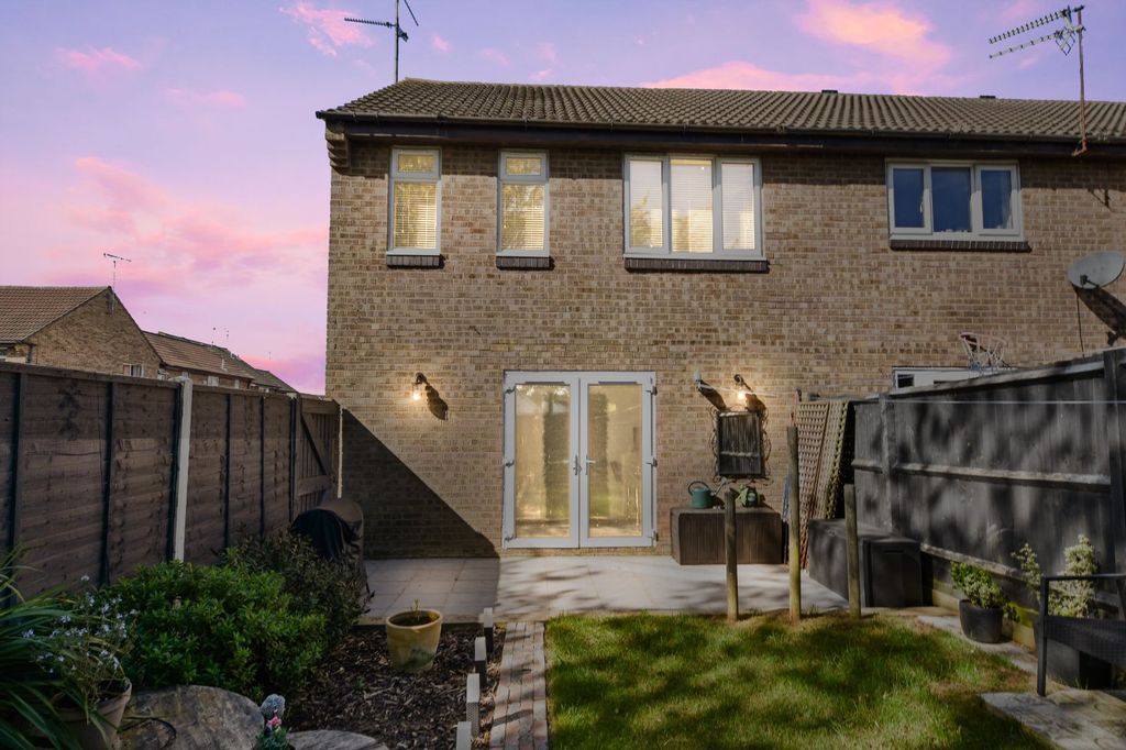 Property photo 1 of 27 Picture No. 30