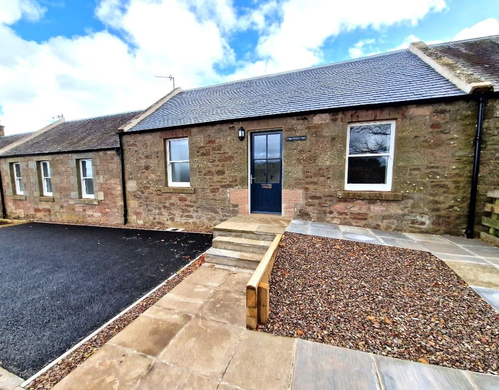 Property photo 3 of 13 Photo 3