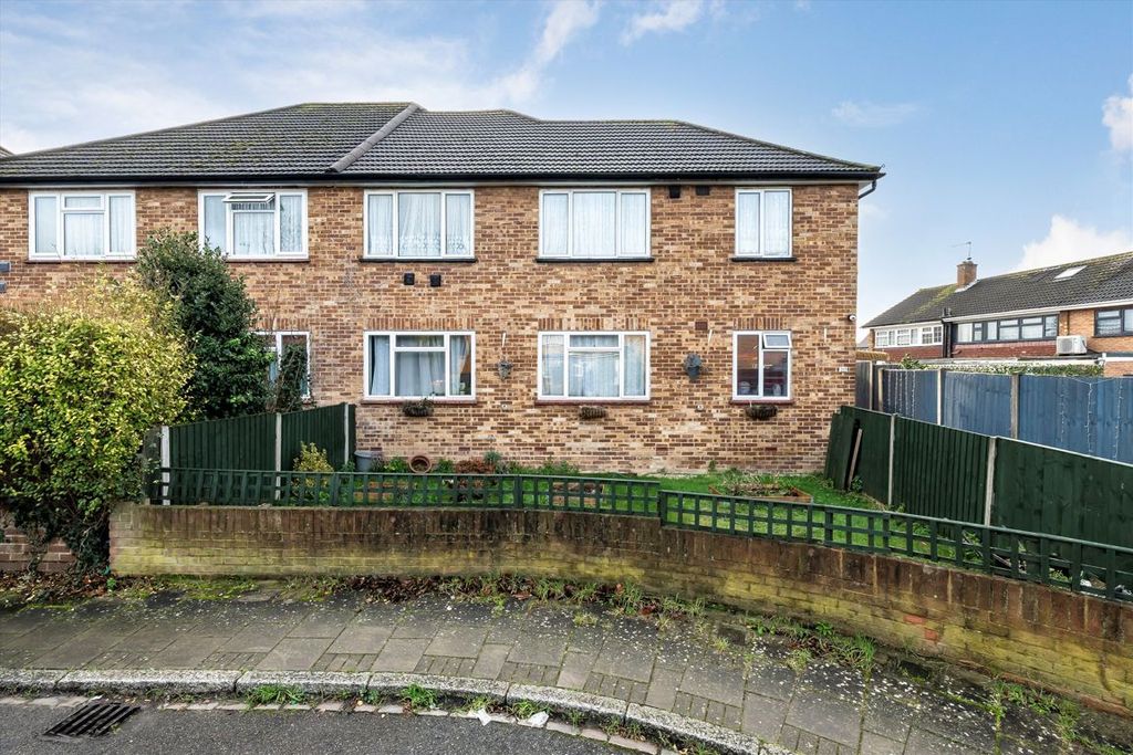 Property photo 1 of 6