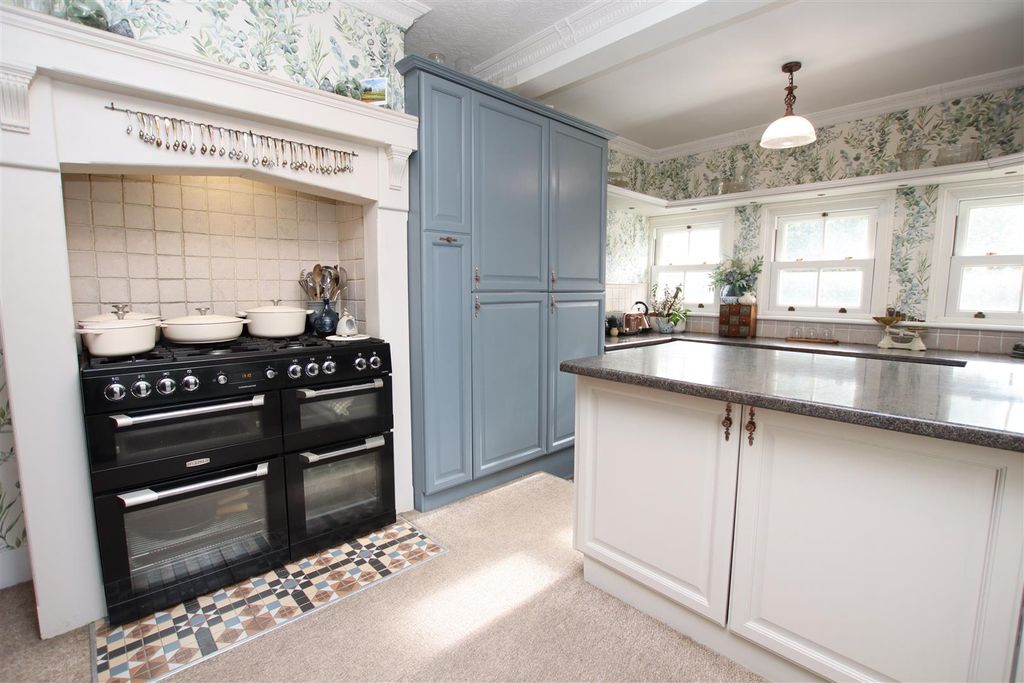 Property photo 3 of 20 Img_2006.Jpg