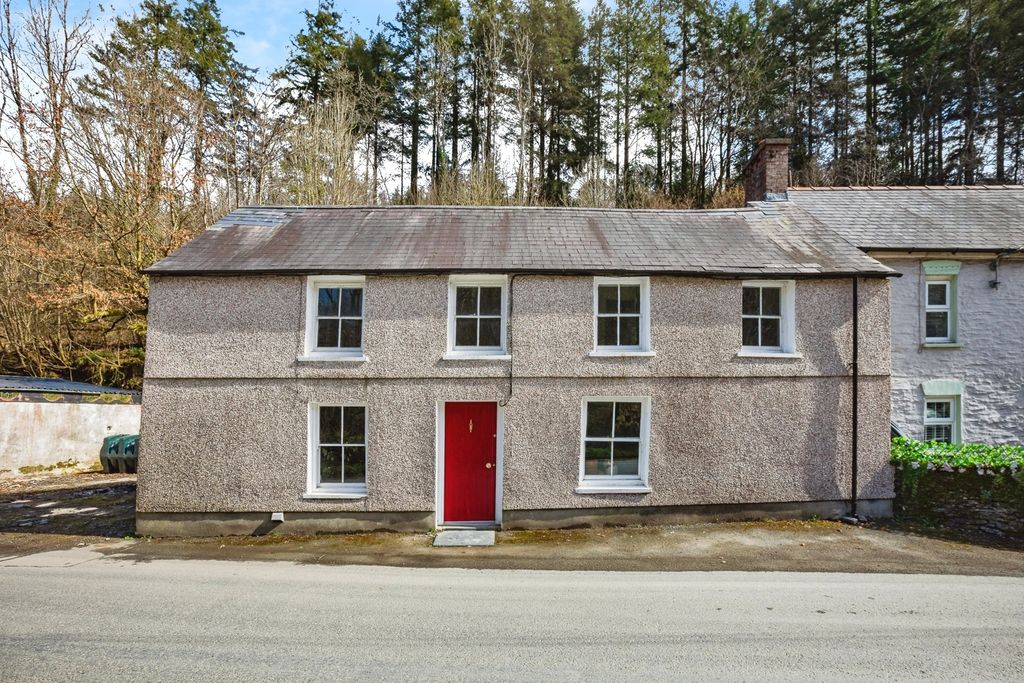 Property photo 1 of 17 Photo